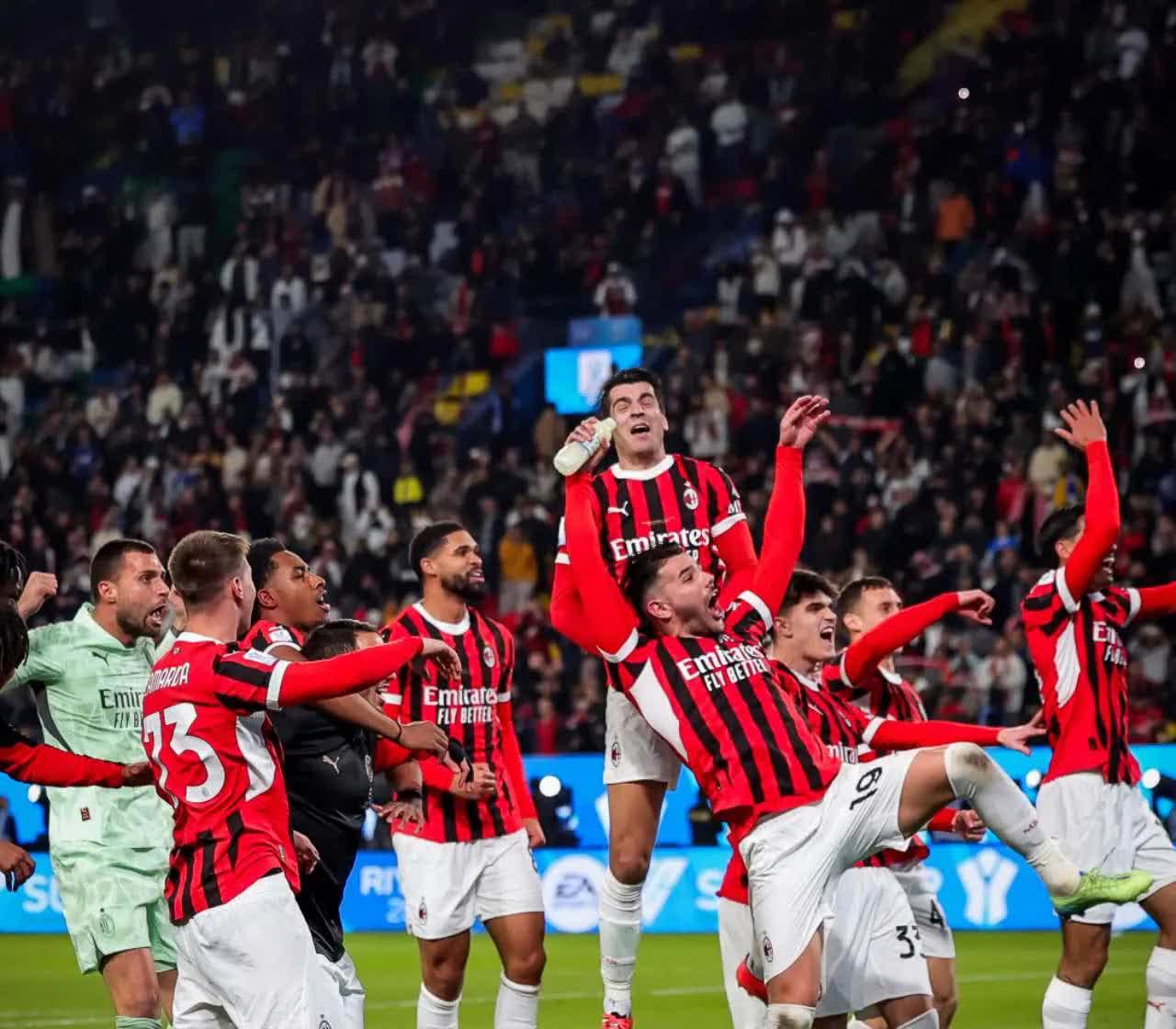 爱游戏官网-AC米兰主场不敌对手，遭遇连败