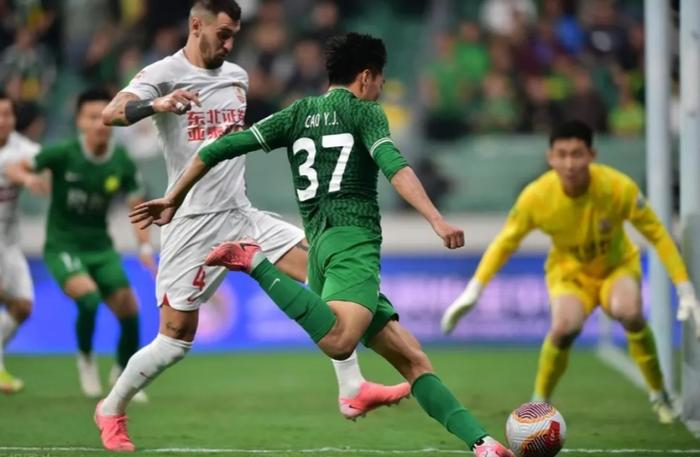 爱游戏网页版登录入口-长春亚泰实力横扫对手，取得重要胜利的简单介绍