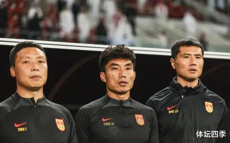 爱游戏app-广西队主教练辞职，球队陷入危机