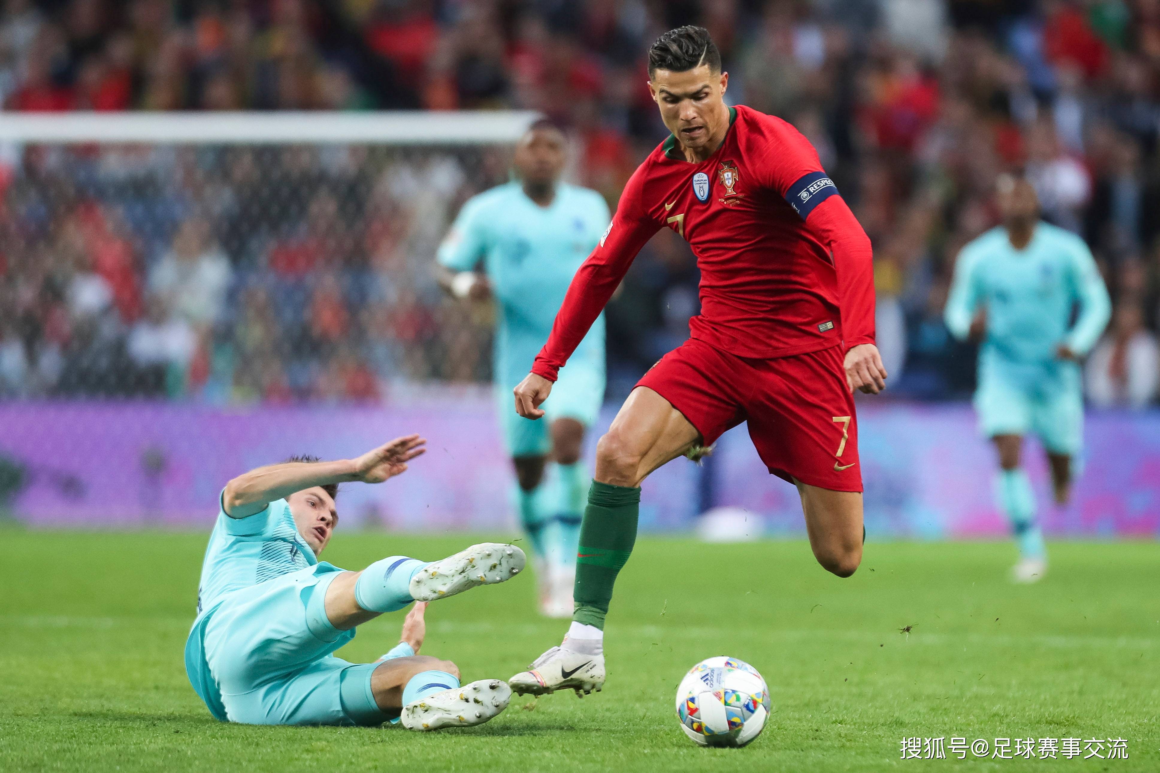 关于北爱尔兰主场负葡萄牙,球员情绪低迷备战下场的信息 关于北爱尔兰主场负葡萄牙,球员情绪低迷备战下场的信息