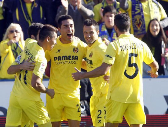 爱游戏官方入口-比利亚雷尔维奇获胜，教练盛赞球队团结的简单介绍