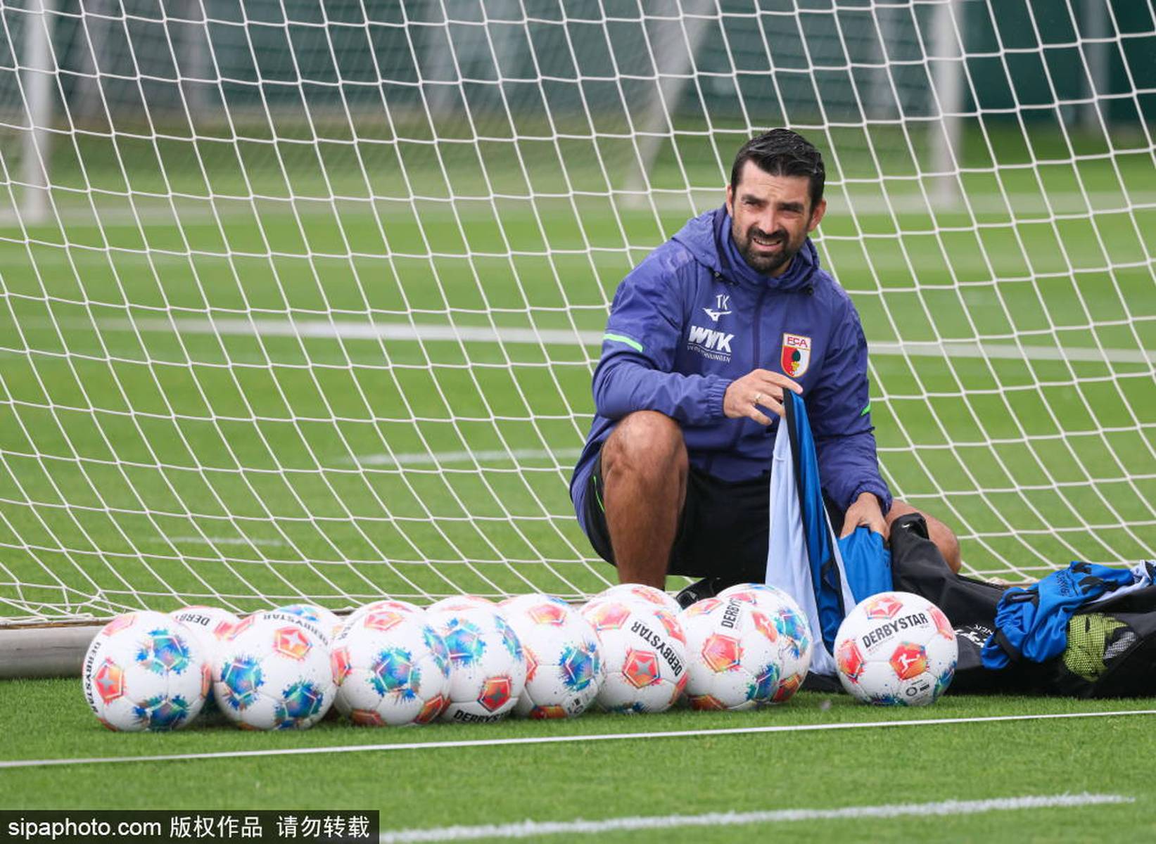 一支球队备战国际比赛迎头赶上 一支球队备战国际比赛迎头赶上