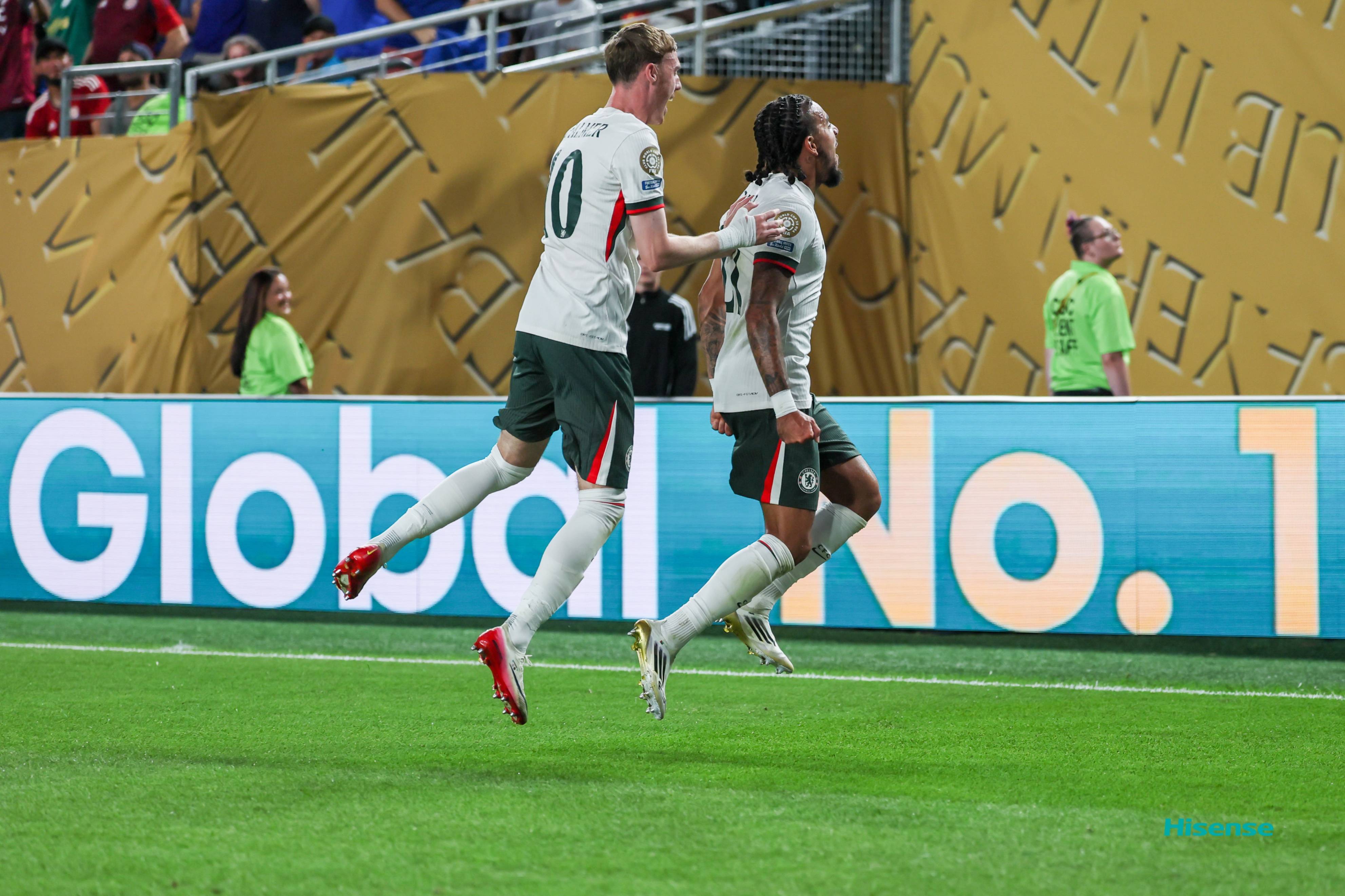 爱游戏app下载-切尔西主场失利，欧冠资格受威胁的简单介绍