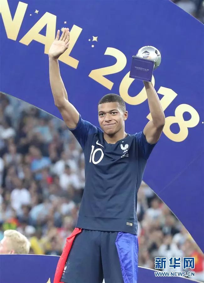 爱游戏中国官网-包含普雷斯顿北端球员获得最佳新秀奖的词条