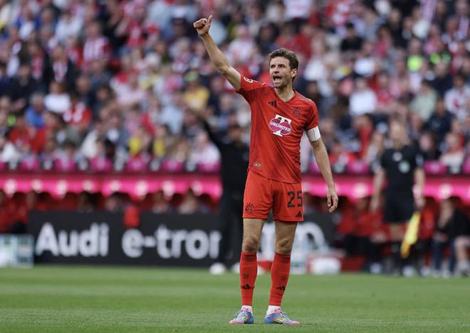 爱游戏官网-波兰炮手独造杀机，帮助球队晋级的简单介绍