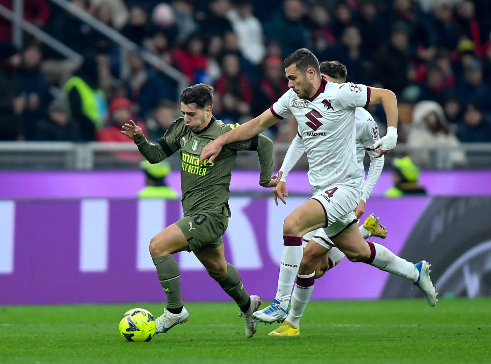 爱游戏-热那亚球员脱离感染隔离，球队复训备战