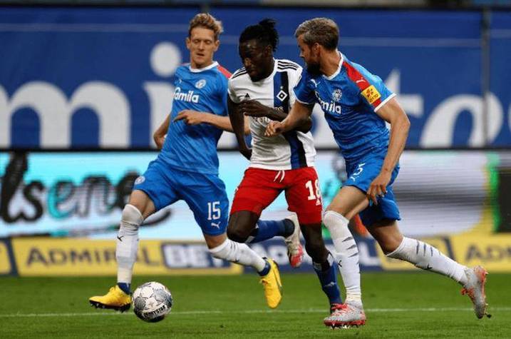 爱游戏体育官网-纽伦堡在客场战胜对手，实现逆袭