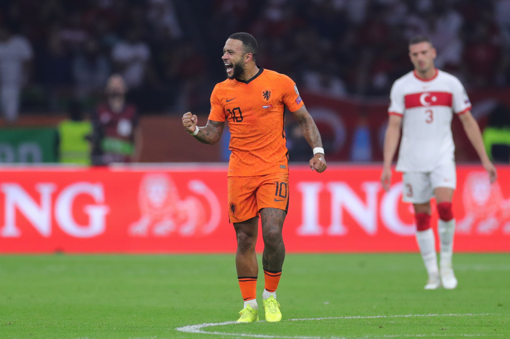 法国队击败芬兰晋级欧洲足球锦标赛决赛