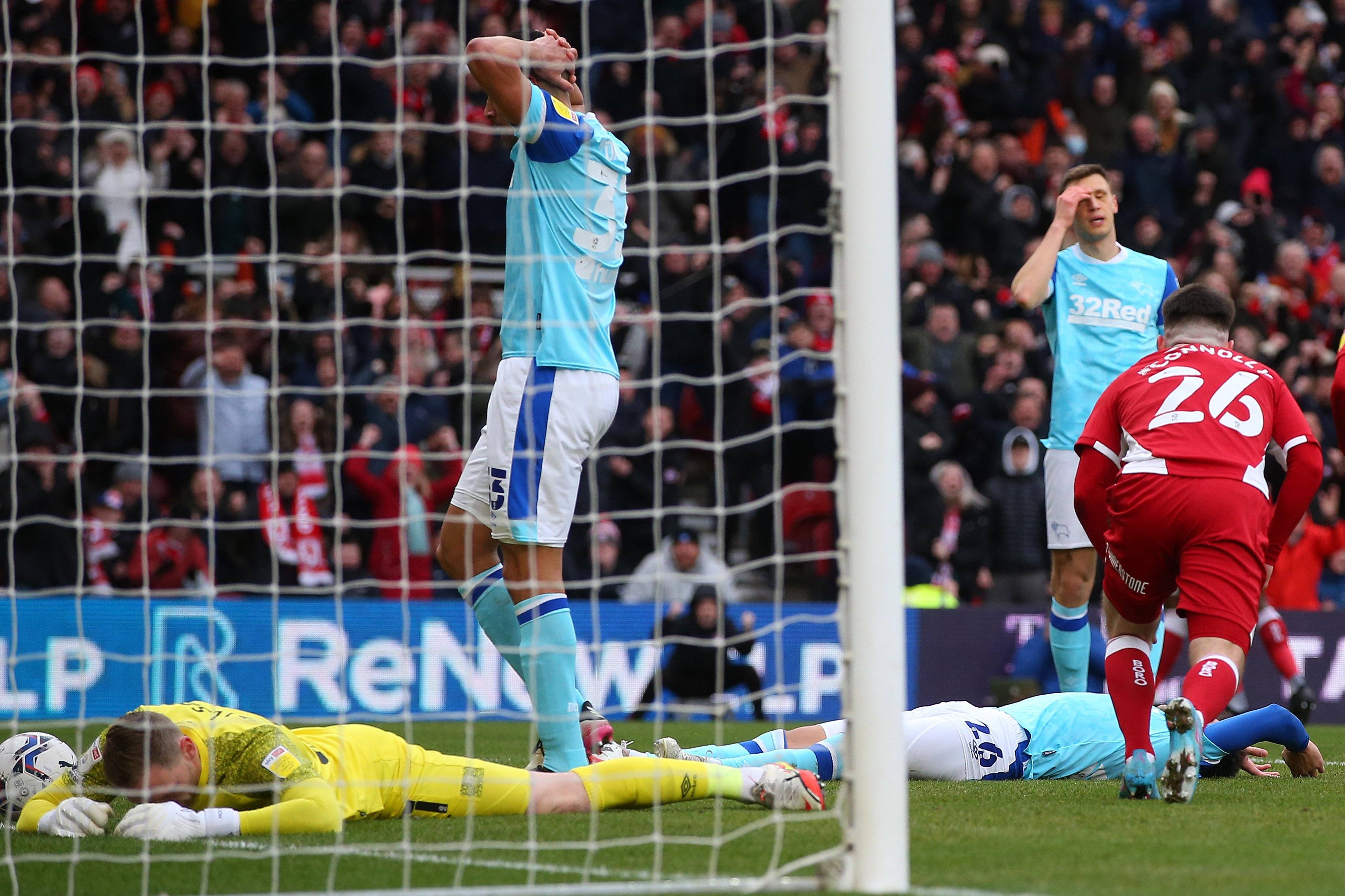 爱游戏中国官网-米德尔斯堡主场失利，积分榜下滑