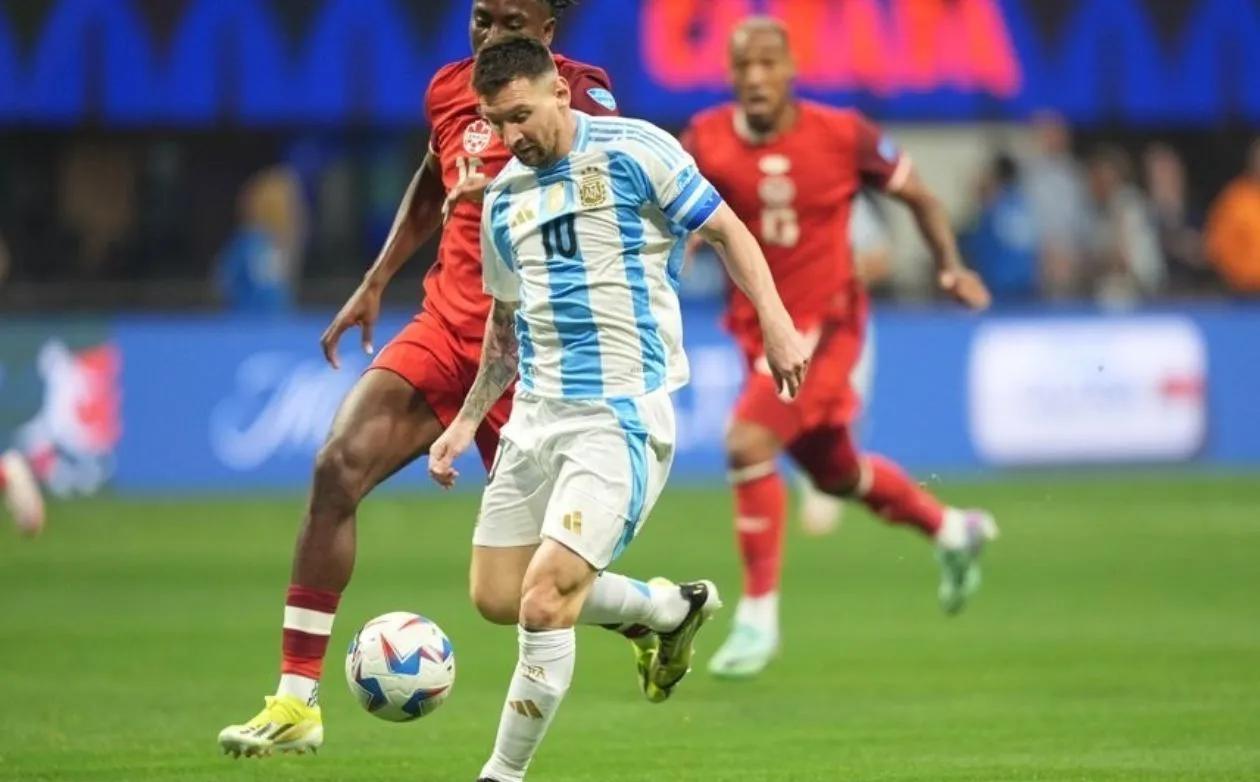 梅西呼吁阿根廷队员全力以赴备战比赛 梅西呼吁阿根廷队员全力以赴备战比赛